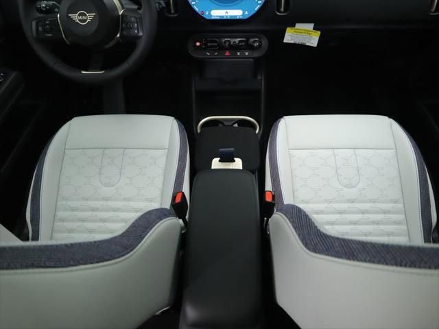 New 2026 MINI Cooper Countryman S w/ Comfort Package Max image 18