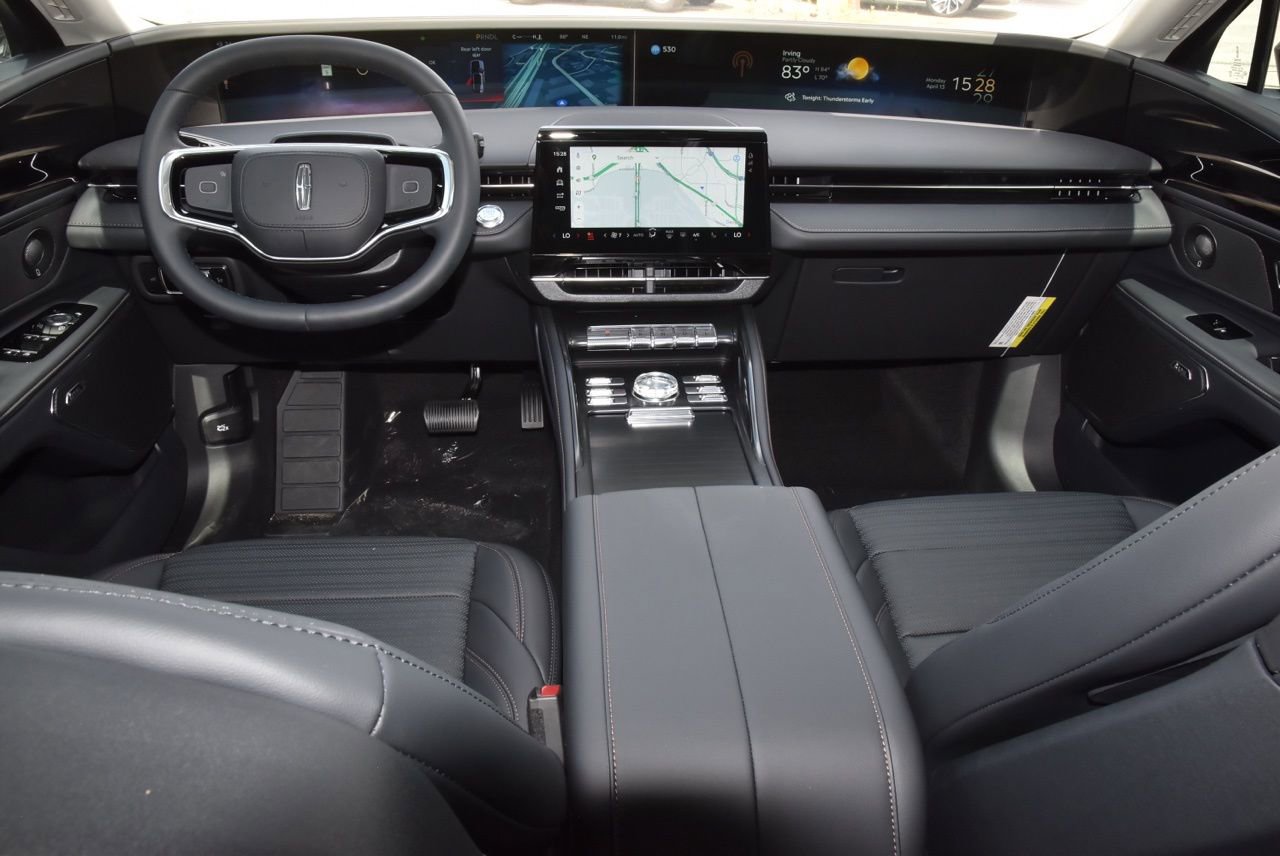 New 2026 Lincoln Nautilus Reserve AWD/4WD image 23