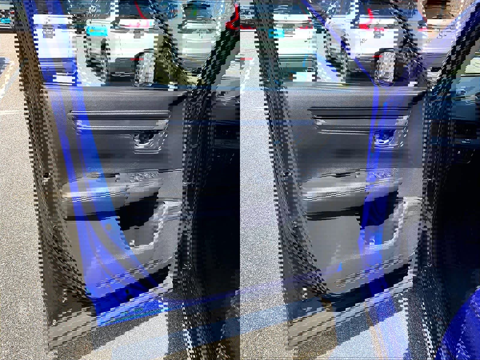 Certified 2023 Honda CR-V LX image 9