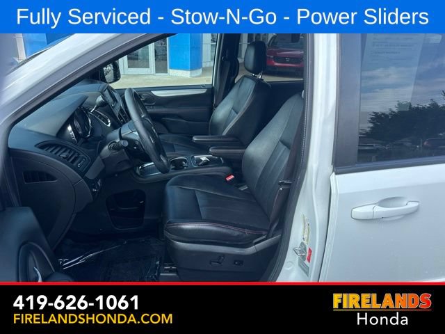 Used 2017 Dodge Grand Caravan GT FWD image 9