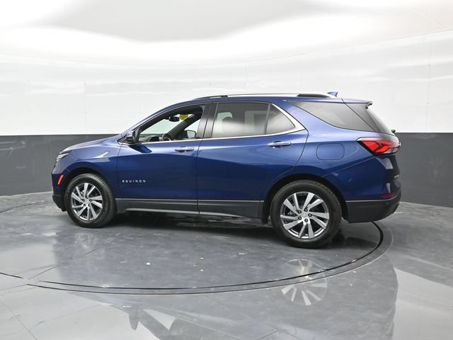Used 2023 Chevrolet Equinox Premier AWD/4WD image 4