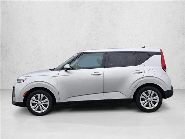 Used 2020 Kia Soul LX image 2