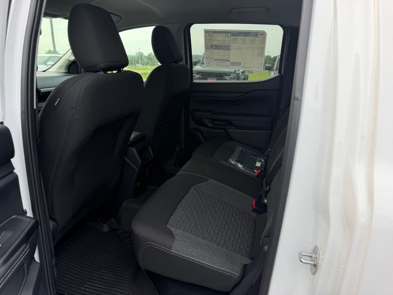 New 2026 Ford Ranger XLT w/ Equipment Group 301A High AWD/4WD image 9