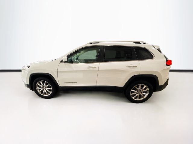 Used 2016 Jeep Cherokee Limited w/ Luxury Group AWD/4WD image 9
