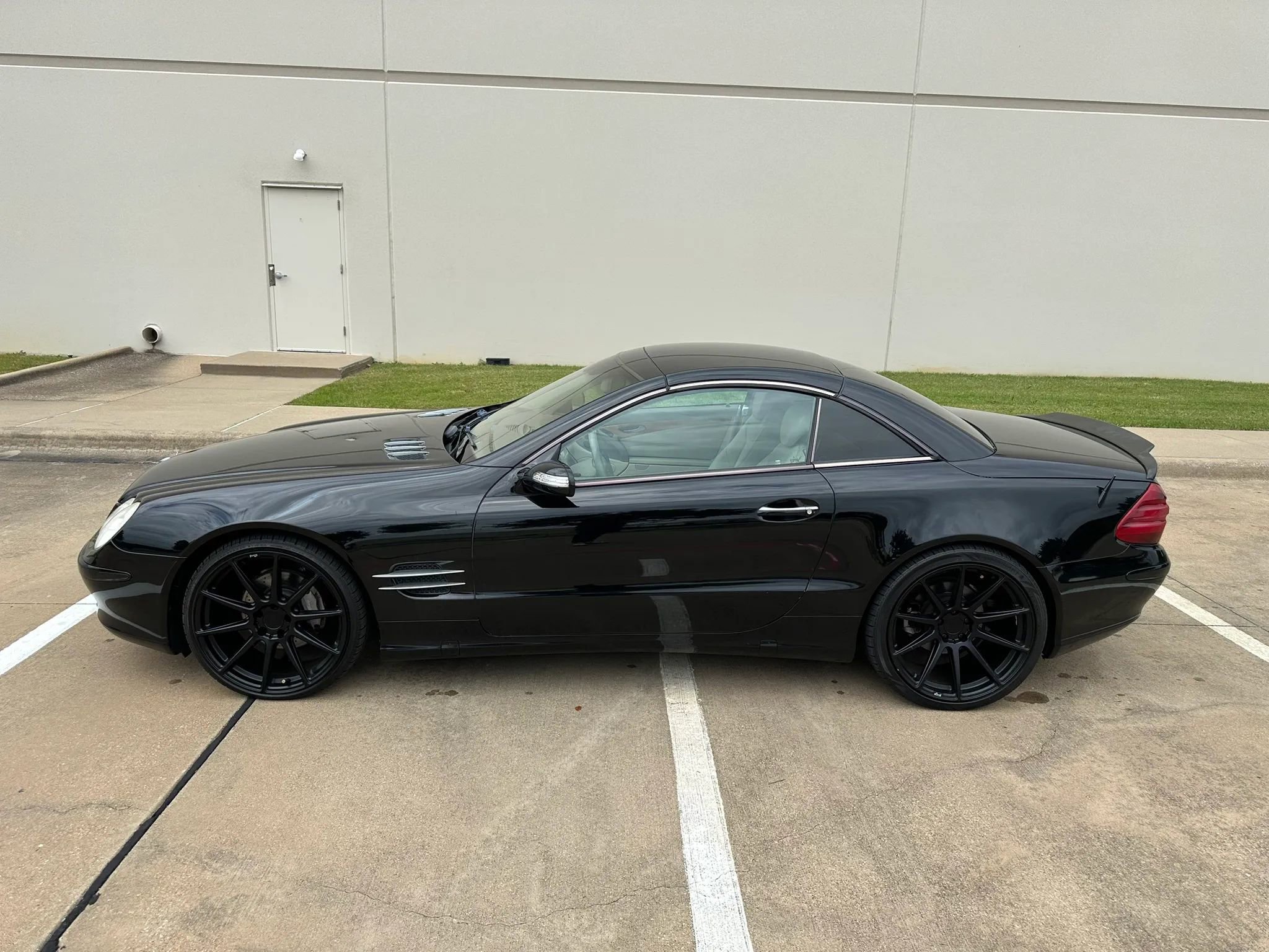 Used 2004 Mercedes-Benz SL 500 image 3