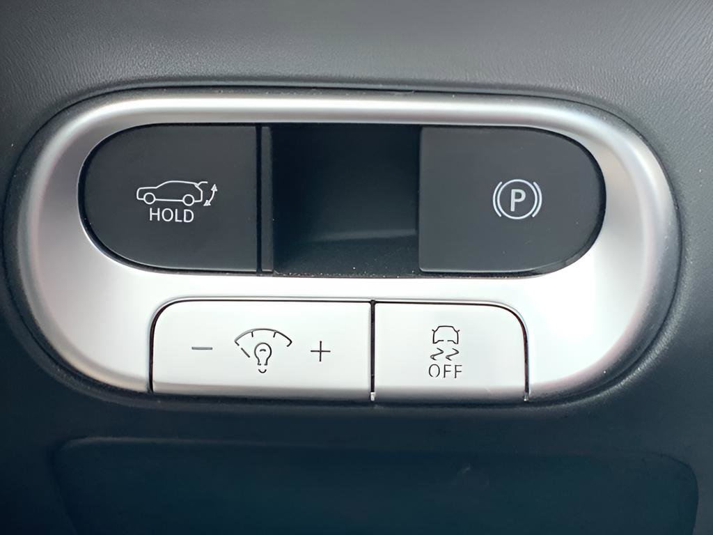 Used 2023 Genesis GV60 Performance image 36