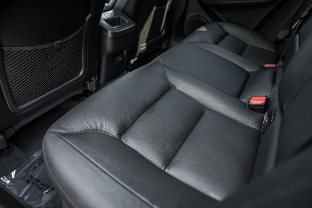 Used 2024 Volvo XC60 B5 Plus image 34