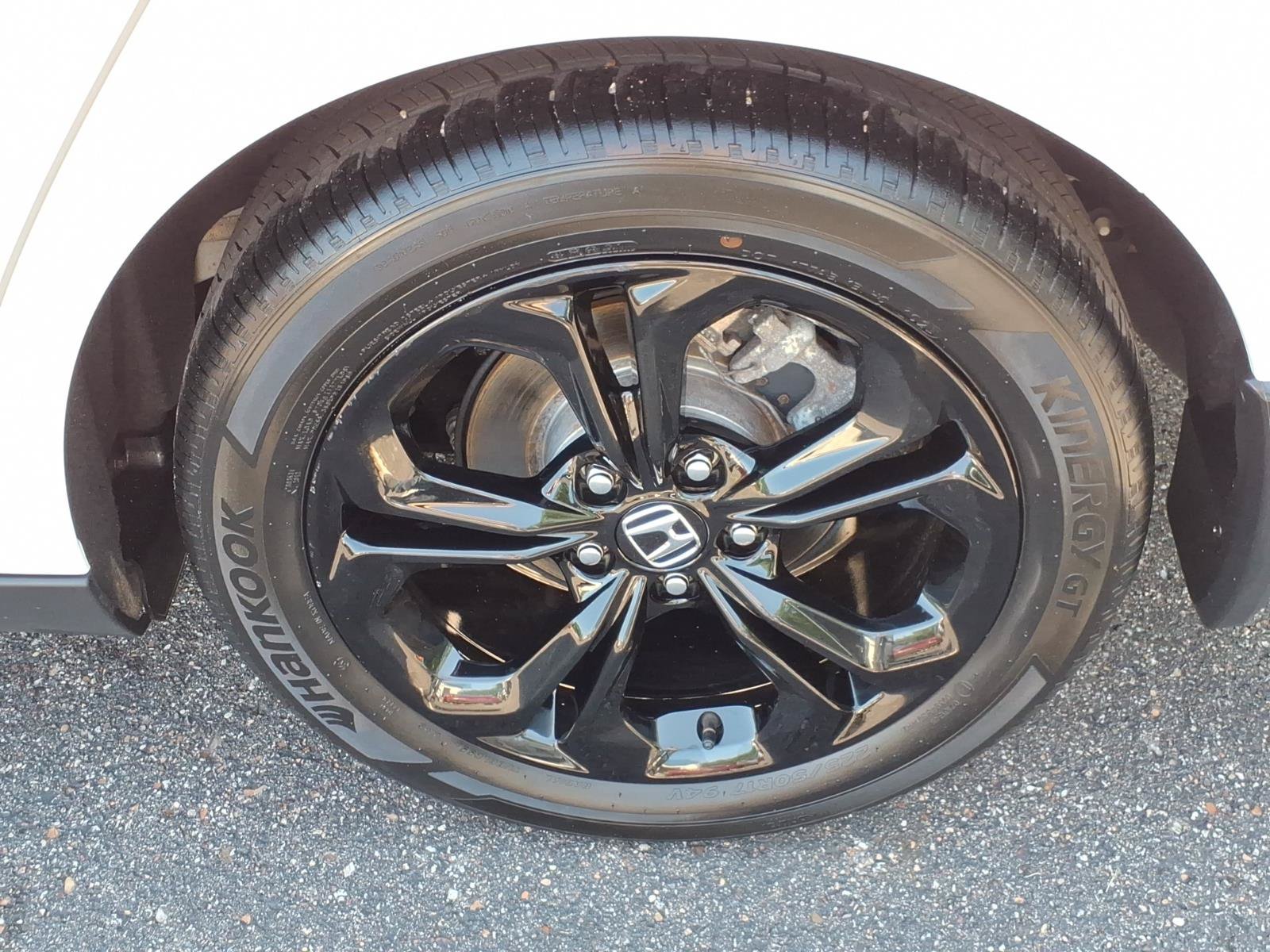 Certified 2025 Honda Accord SE image 12