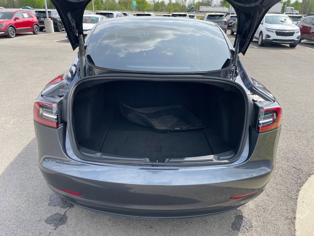 Used 2023 Tesla Model 3 Standard Range image 25