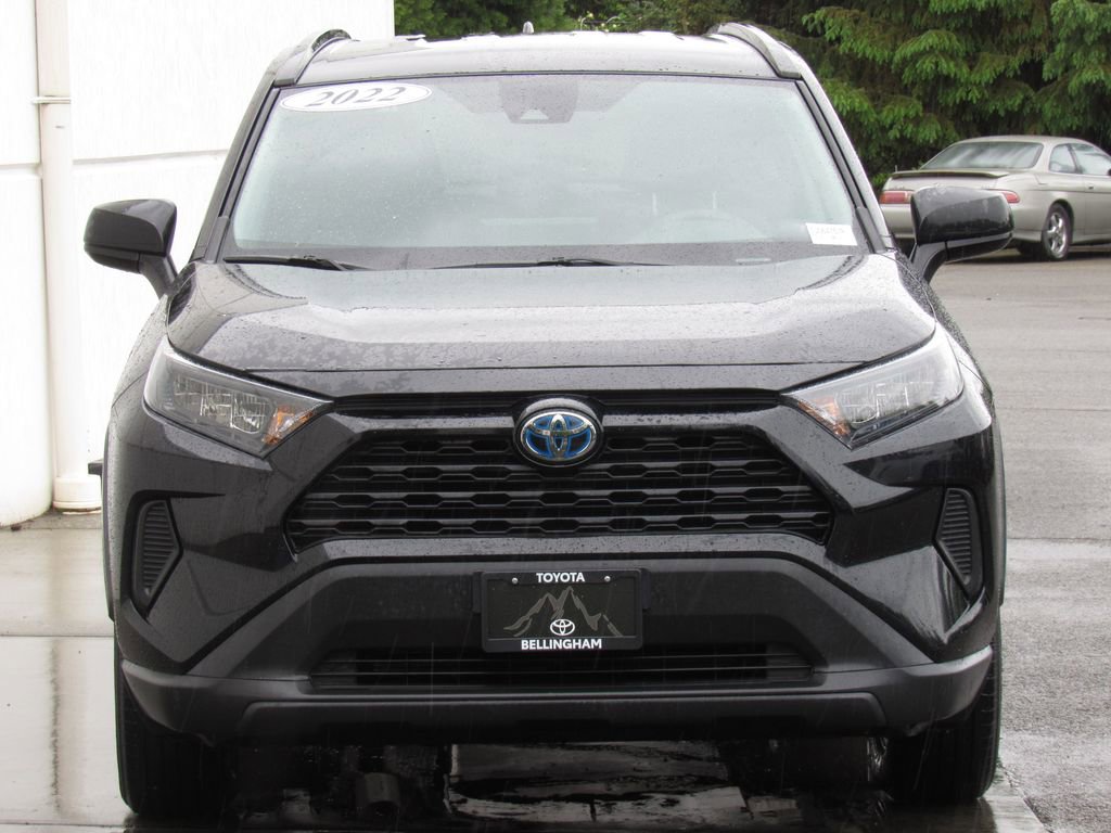 Certified 2022 Toyota RAV4 LE AWD/4WD image 3
