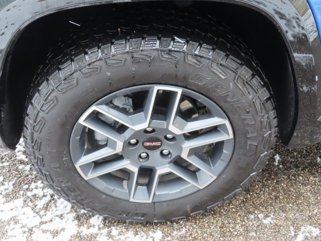 New 2026 GMC Terrain AT4 w/ Convenience Package III image 17