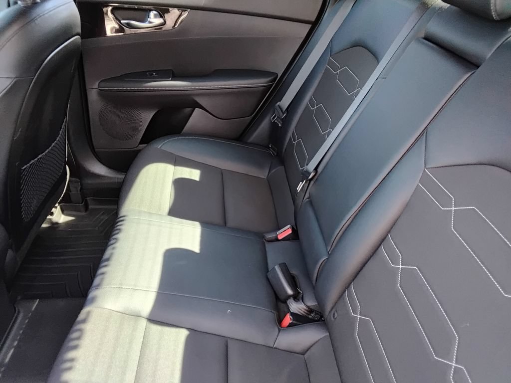Used 2021 Kia Forte GT-Line w/ GT-Line Premium Package FWD image 10