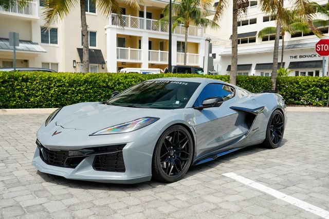 Used 2024 Chevrolet Corvette Z06 w/ Battery Protection Package RWD image 2