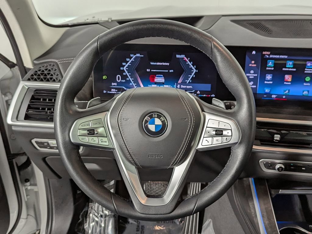 Certified 2023 BMW X7 xDrive40i w/ Premium Package AWD/4WD image 39