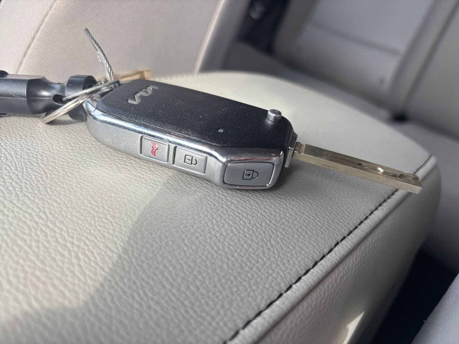 Used 2025 Kia Soul LX w/ LX Technology Package image 22