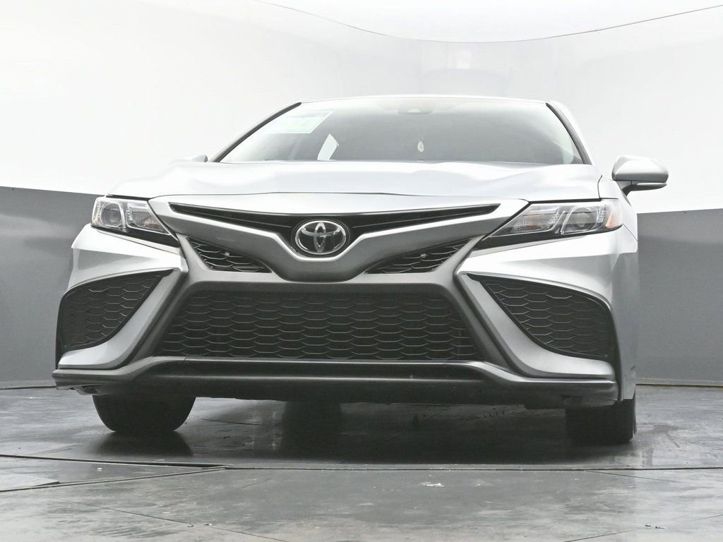 Used 2021 Toyota Camry SE image 43