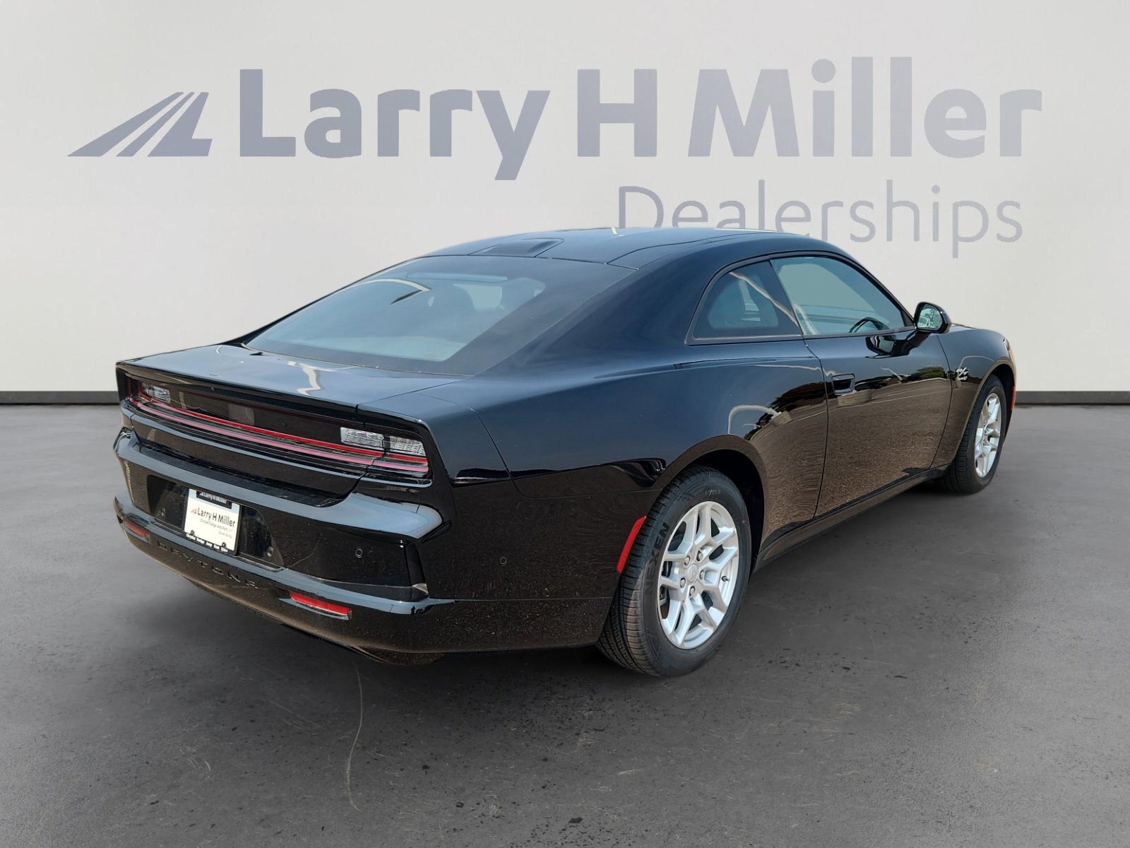 New 2025 Dodge Charger Daytona R/T w/ Quick Order Package 25M R/T AWD/4WD image 6