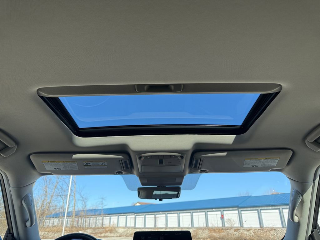 Certified 2024 INFINITI QX80 Luxe image 12