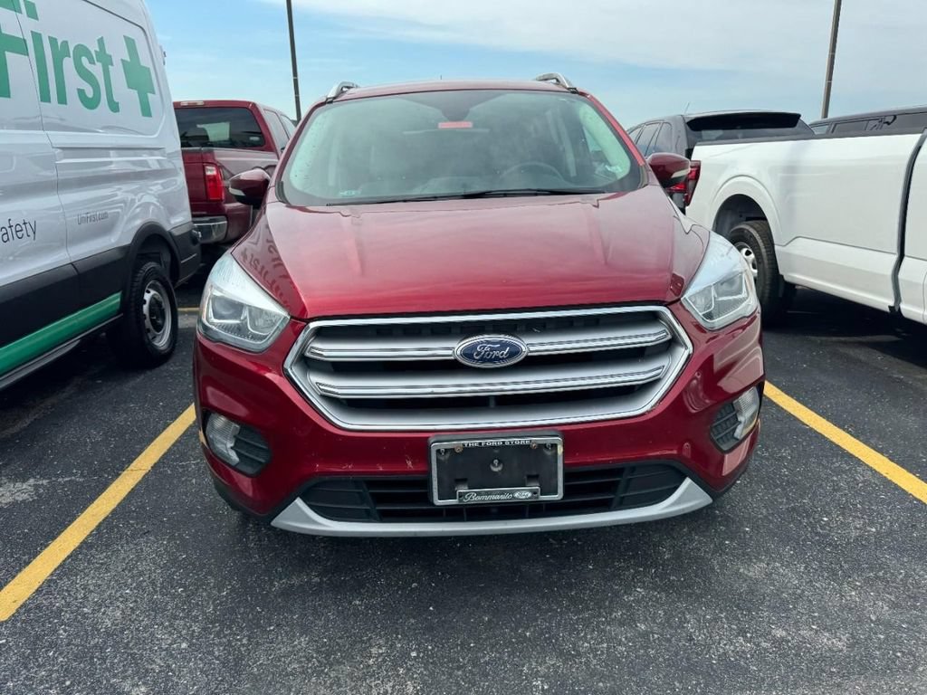 Used 2017 Ford Escape Titanium FWD image 3
