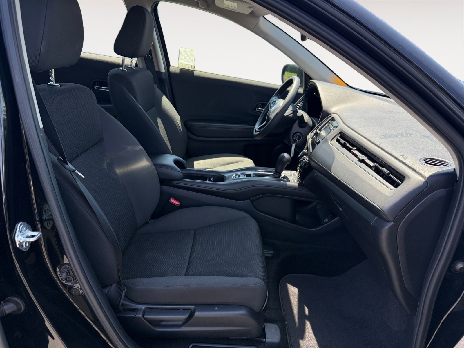 Certified 2021 Honda HR-V LX image 19