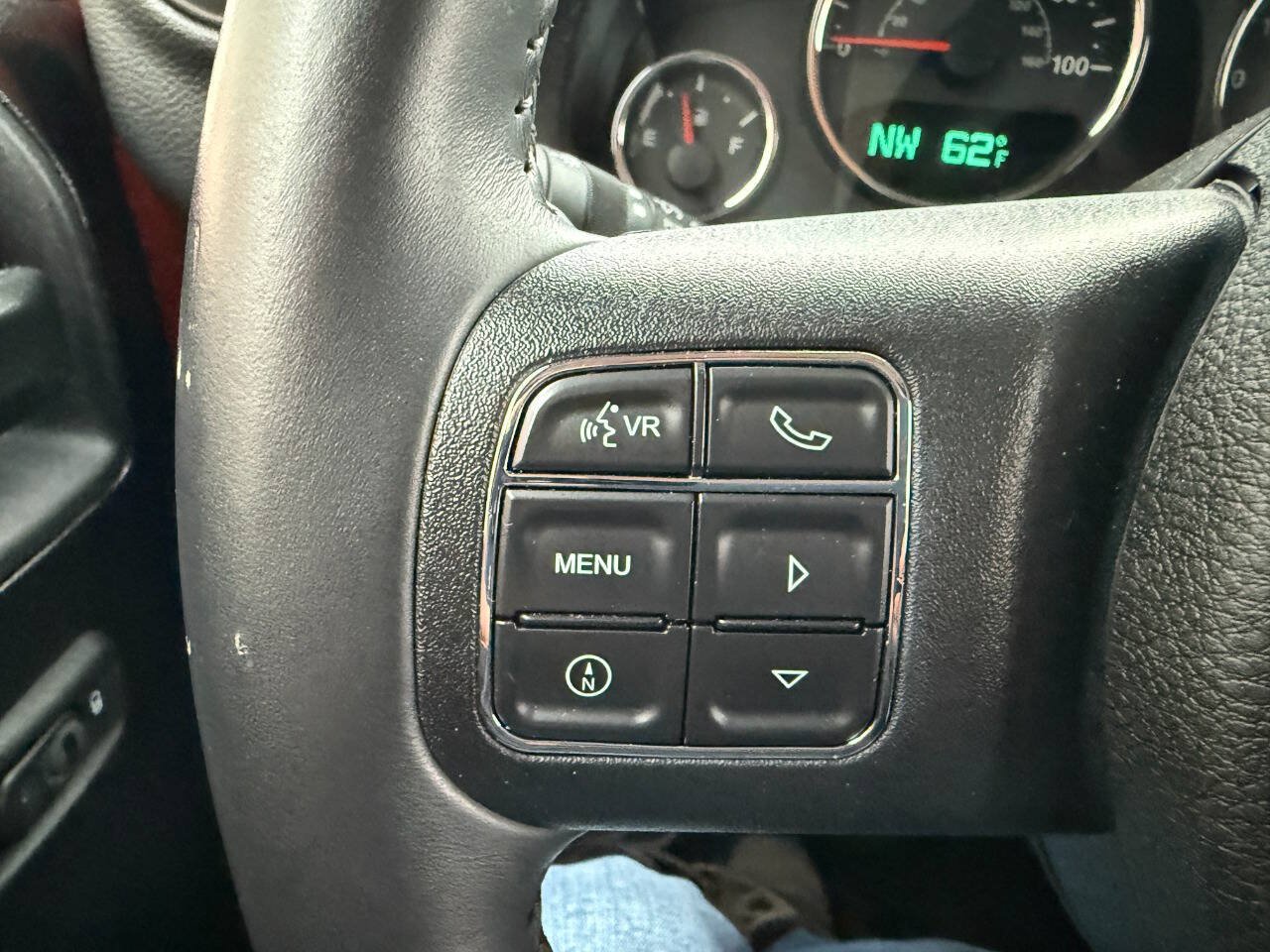 Used 2015 Jeep Wrangler Unlimited Sport w/ Quick Order Package 24S AWD/4WD image 21