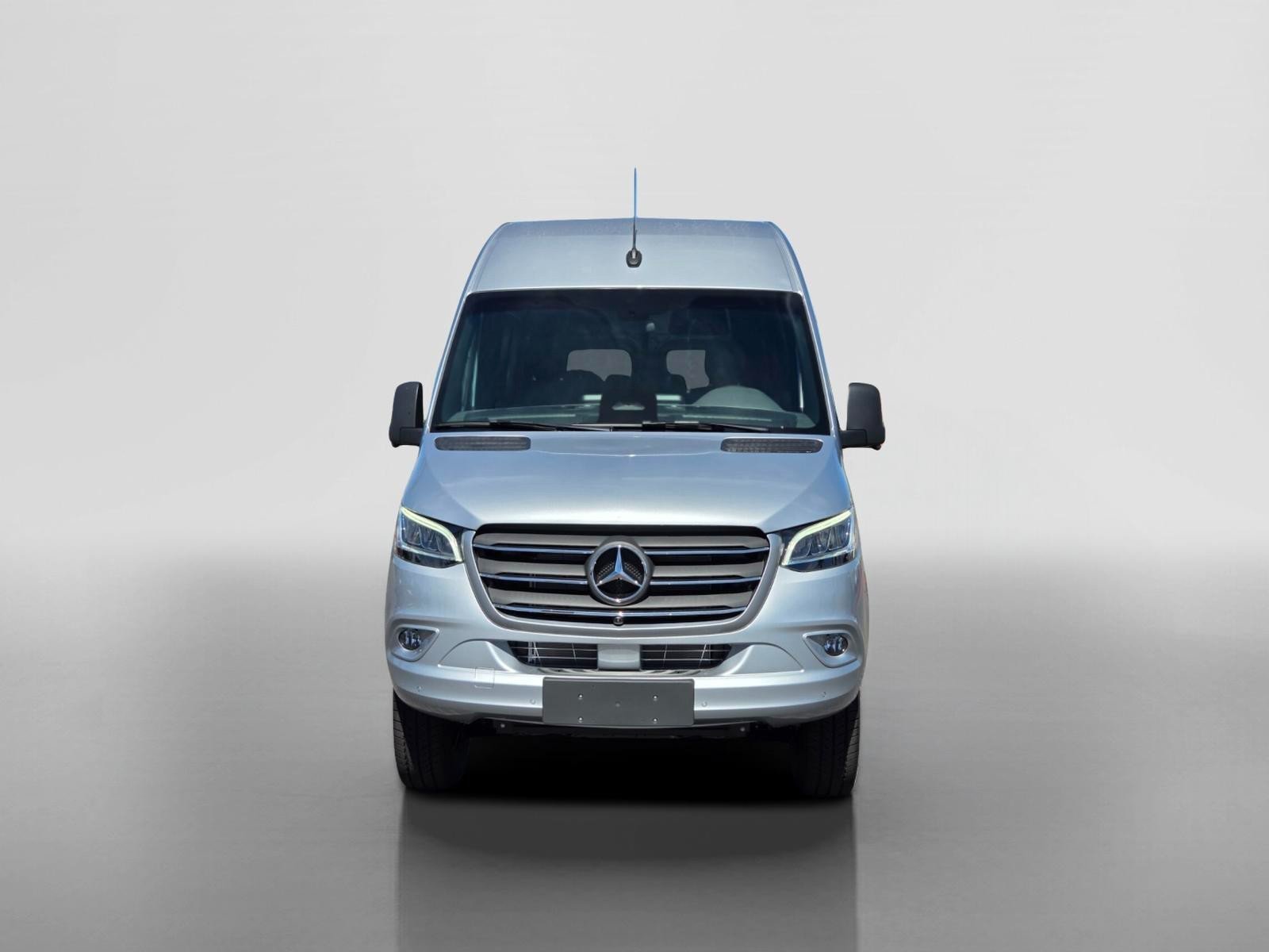 New 2026 Mercedes-Benz Sprinter 2500 image 9