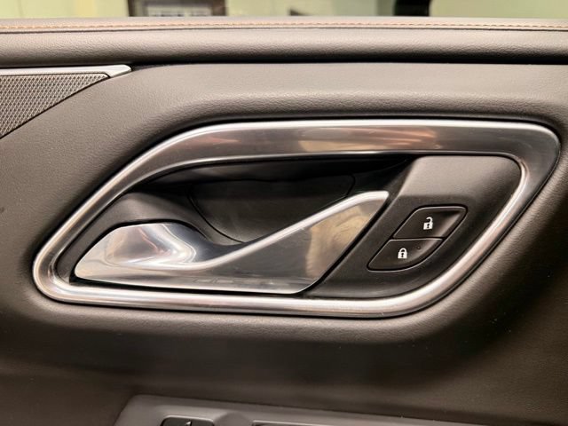 Used 2021 GMC Yukon AT4 w/ Rear Media and Nav Package AWD/4WD image 26