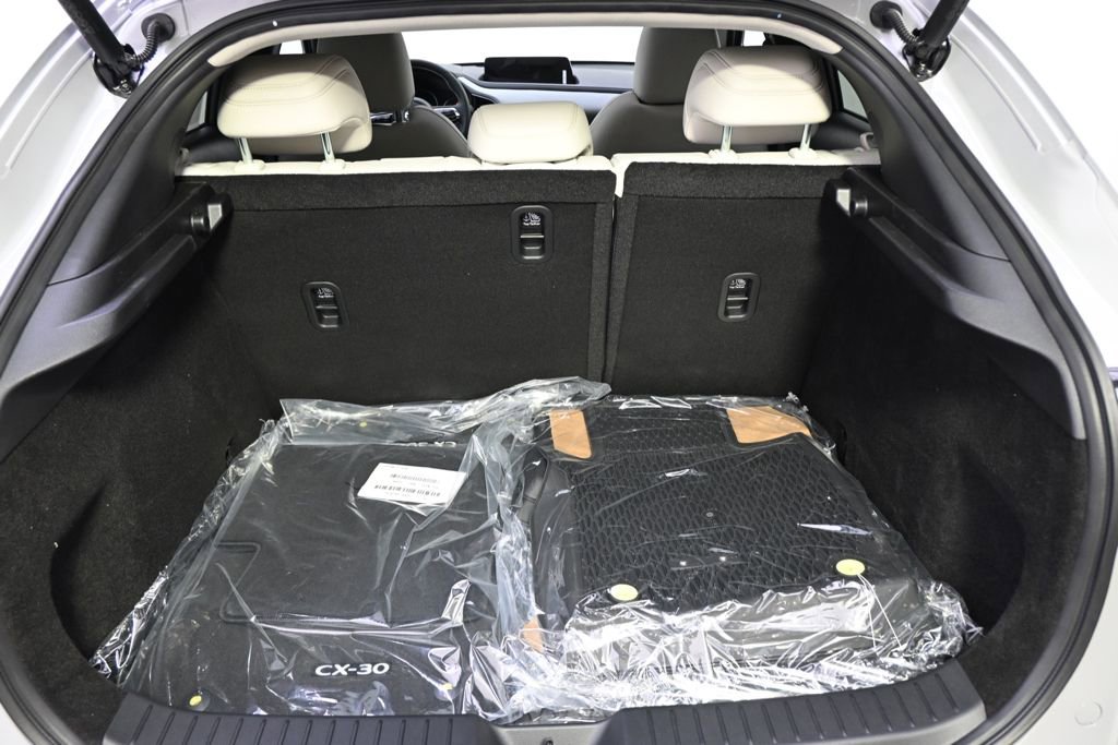 New 2026 MAZDA CX-30 Aire Edition image 19