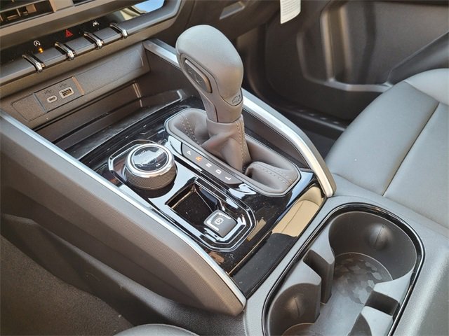 New 2025 Chevrolet Colorado Trail Boss w/ Midnight Edition image 26