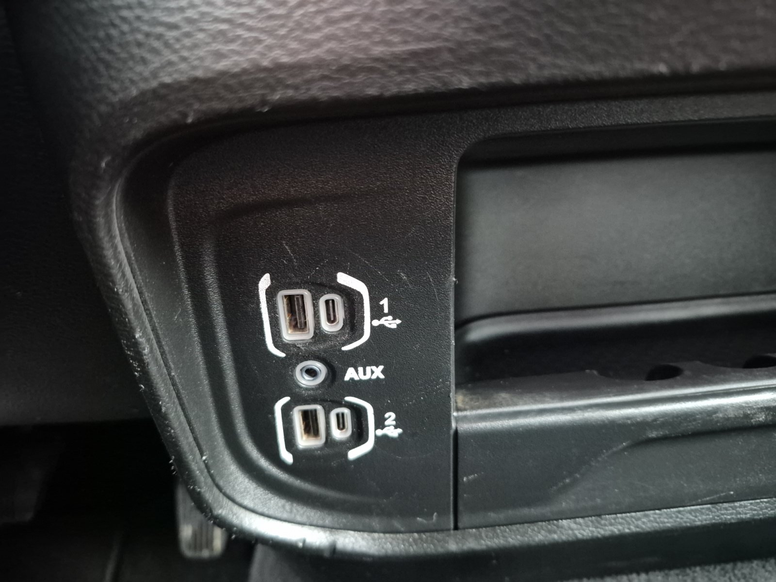 Used 2023 RAM 2500 Big Horn w/ Level 1 Equipment Group AWD/4WD image 19