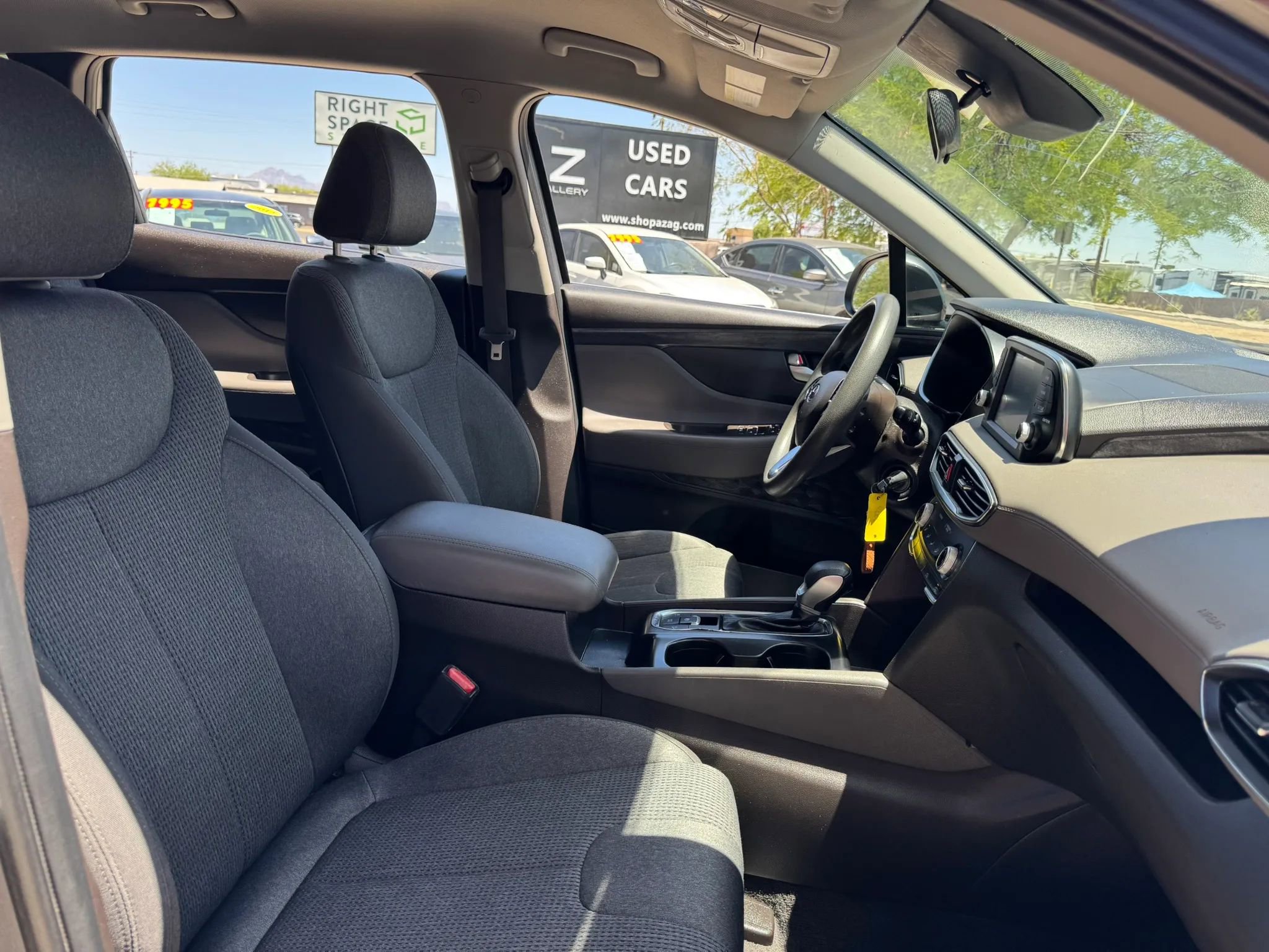 Used 2019 Hyundai Santa Fe SE AWD/4WD image 32