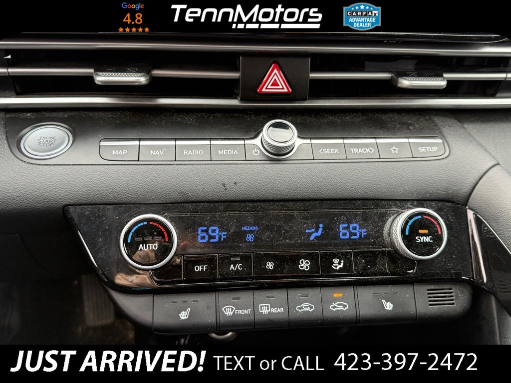 Used 2023 Hyundai Elantra SEL w/ Convenience Package image 17