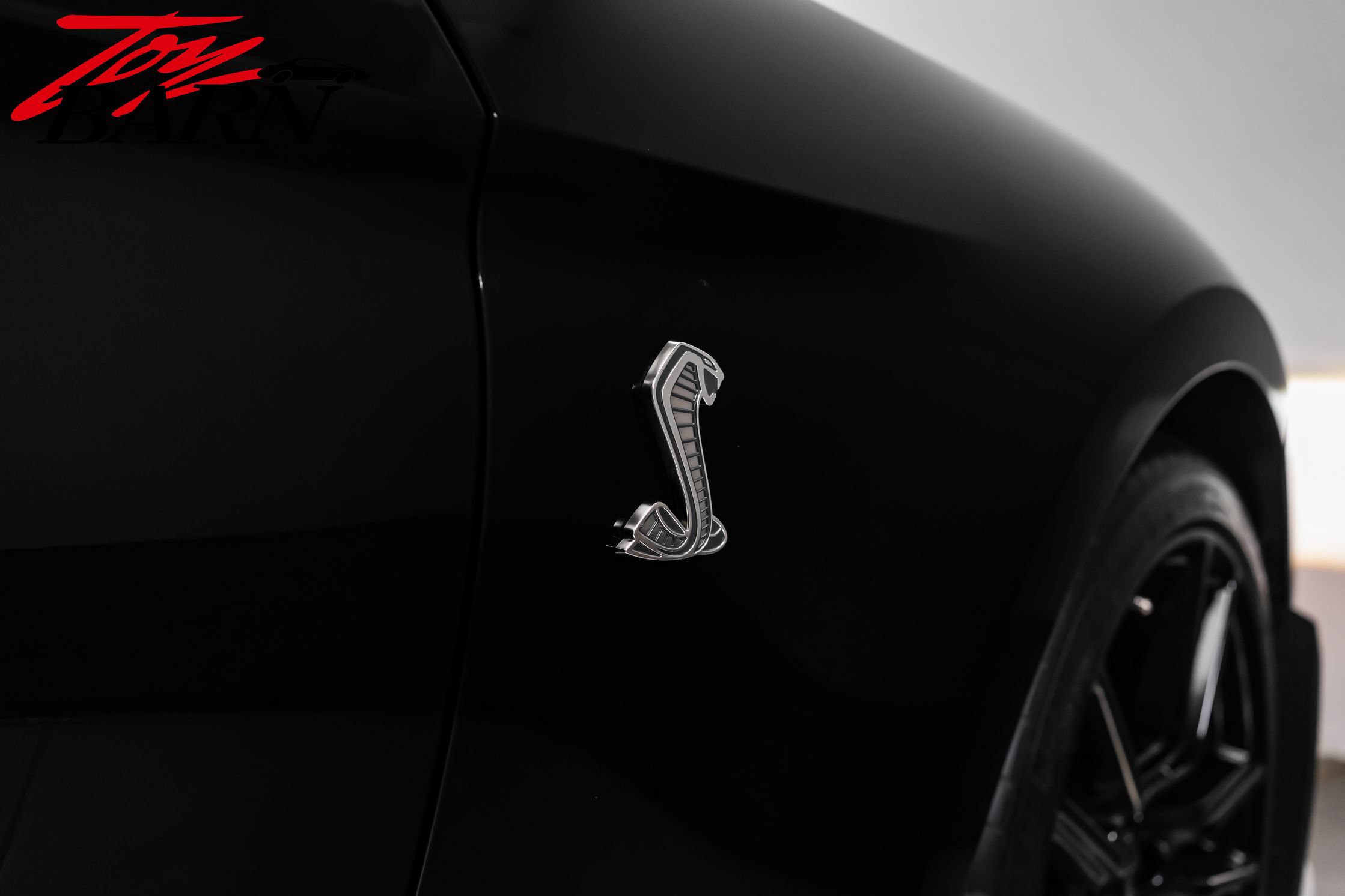 Used 2021 Ford Mustang Shelby GT500 w/ Technology Package RWD image 14