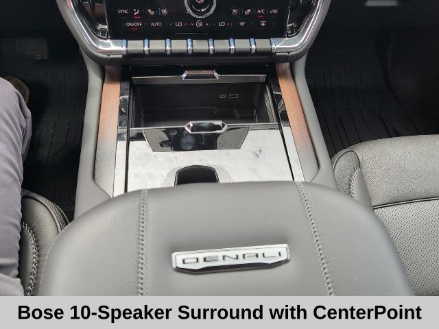 Used 2026 GMC Yukon Denali w/ Sun & Power Step Package AWD/4WD image 6