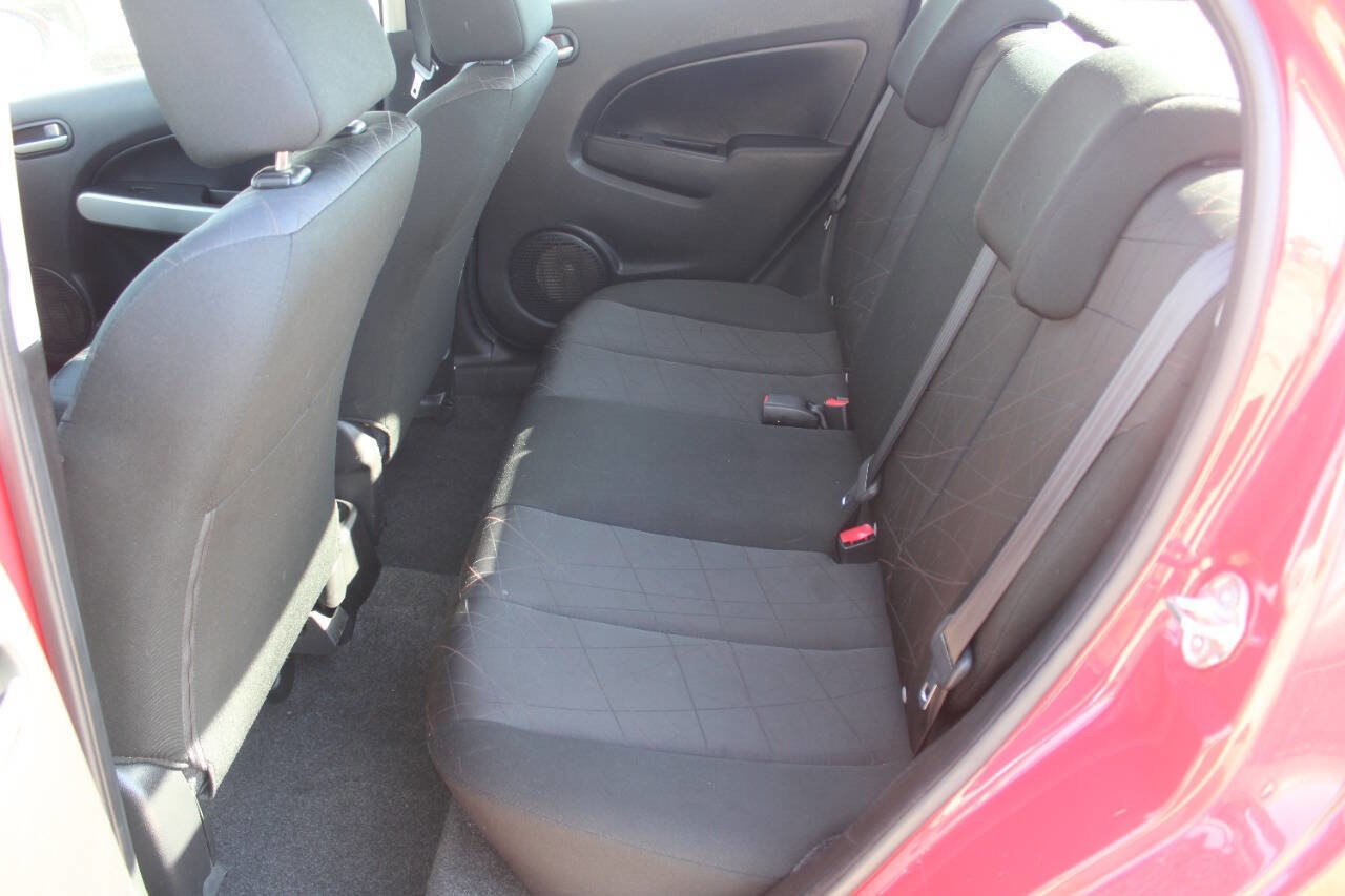 Used 2014 MAZDA MAZDA2 Sport image 11