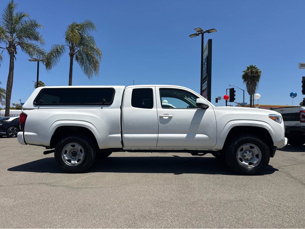 Used 2021 Toyota Tacoma SR AWD/4WD image 40