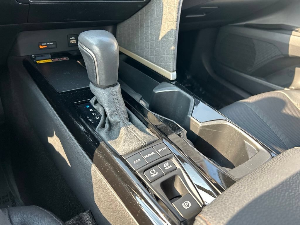 Certified 2025 Toyota Camry XLE FWD image 21