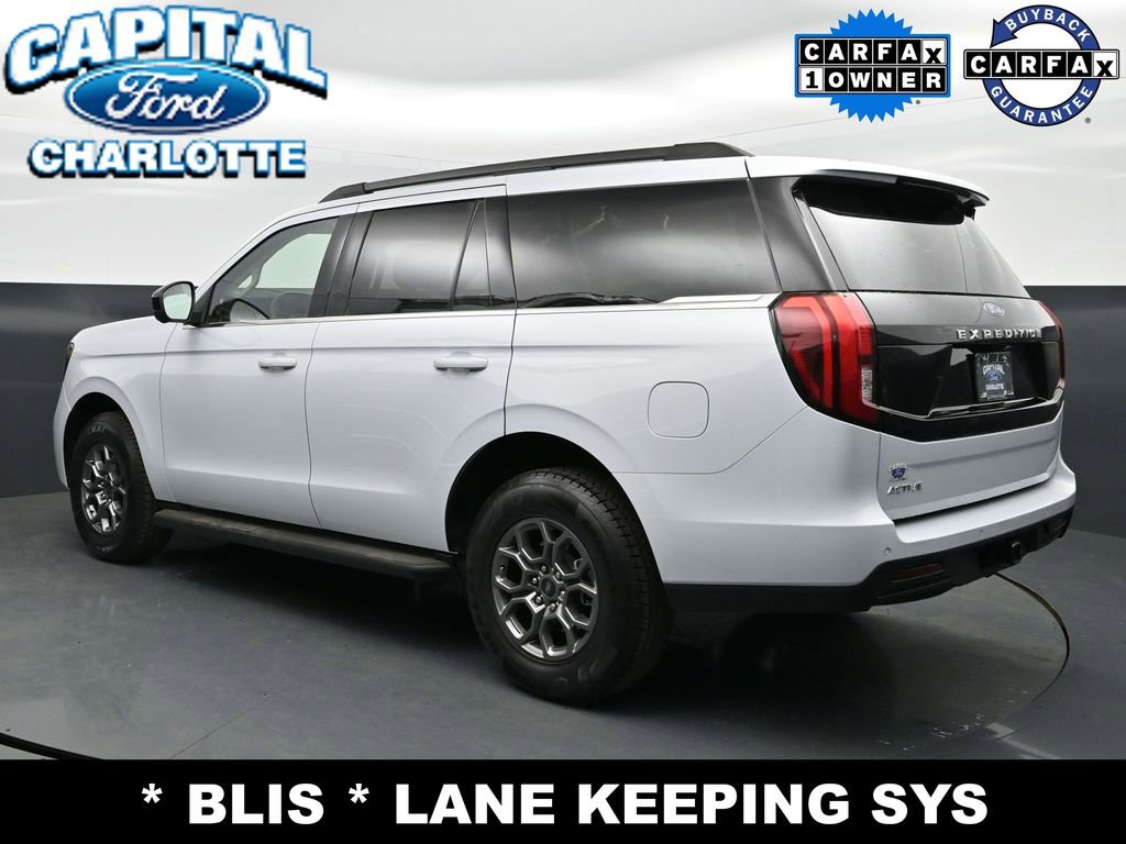 Used 2025 Ford Expedition Active image 5