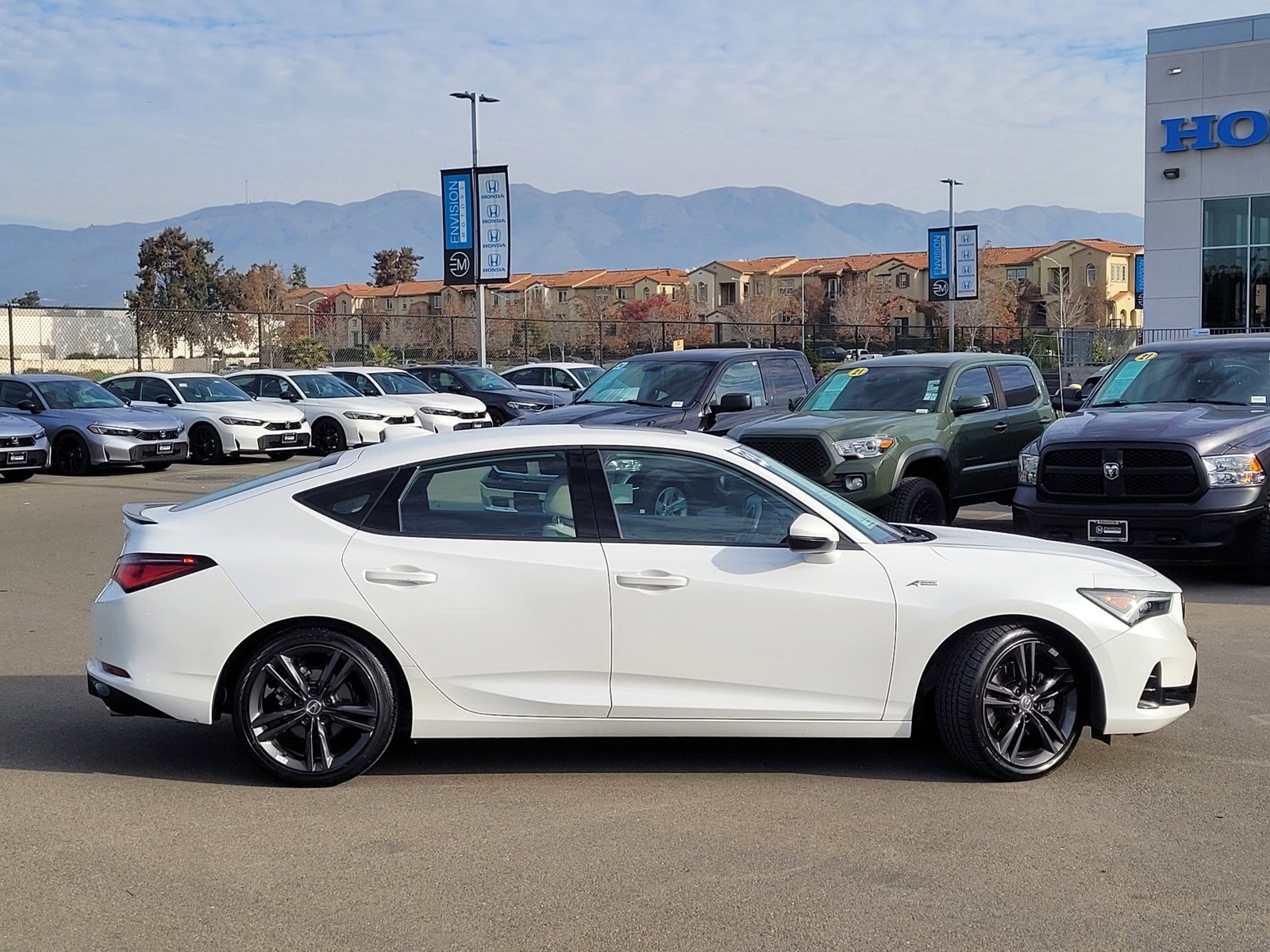 Used 2023 Acura Integra A-Spec image 4