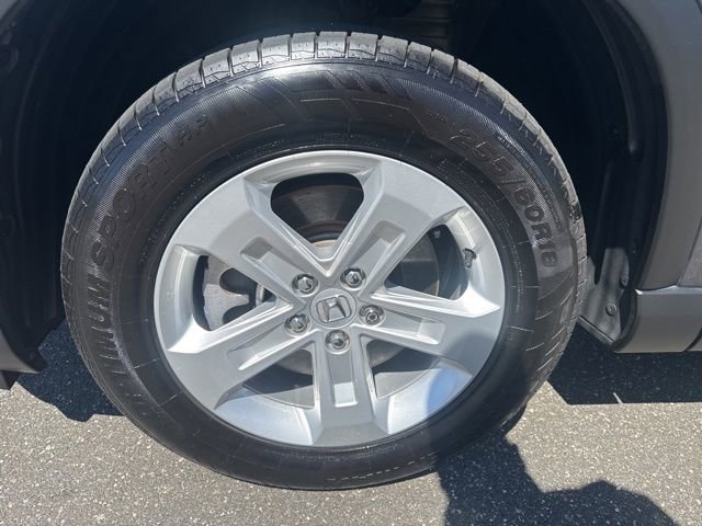 Used 2023 Honda Pilot LX image 11