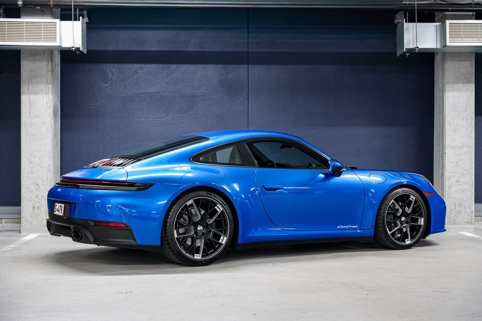 Used 2026 Porsche 911 Carrera T RWD image 4