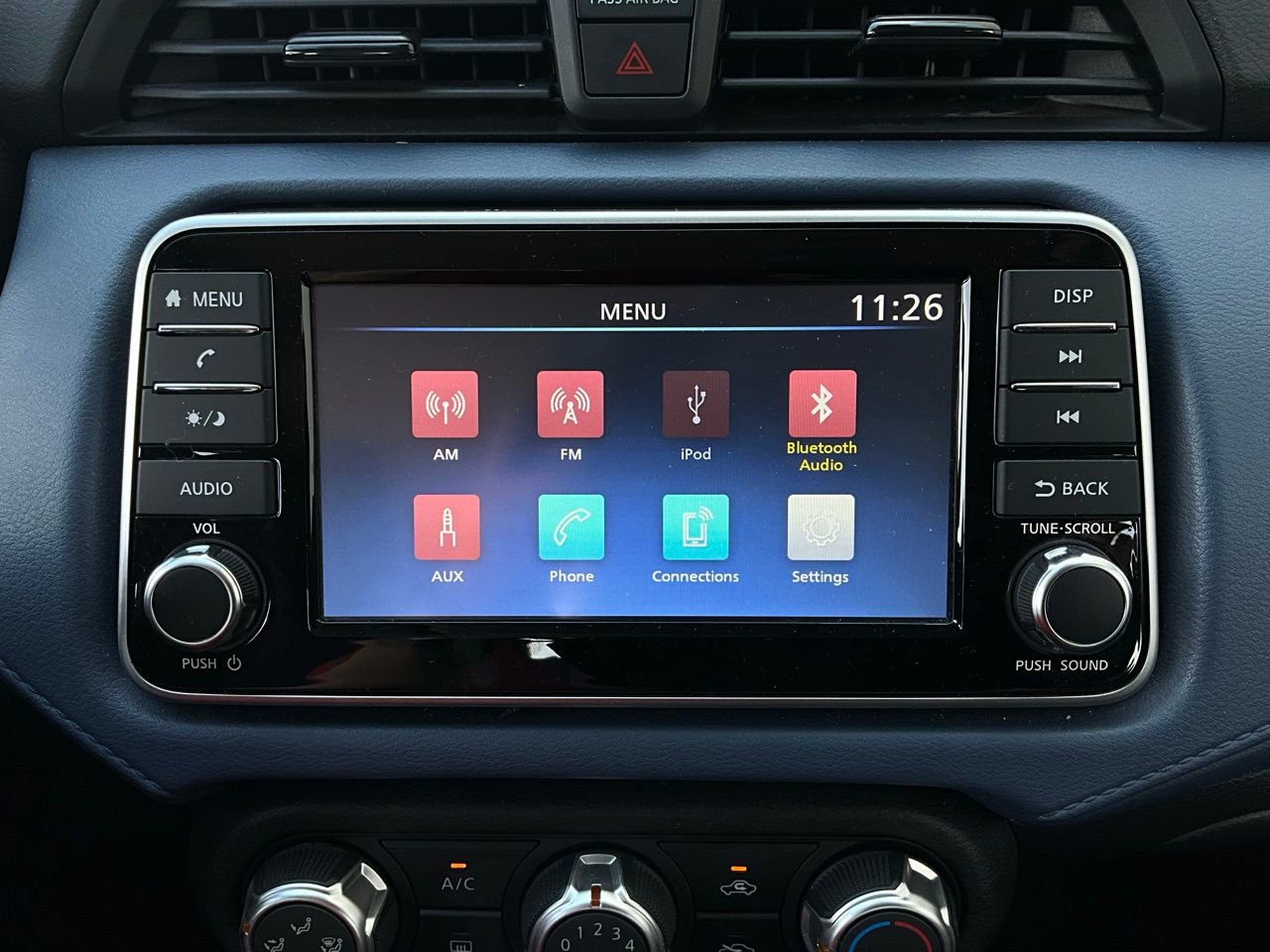 Used 2025 Nissan Versa SV image 26