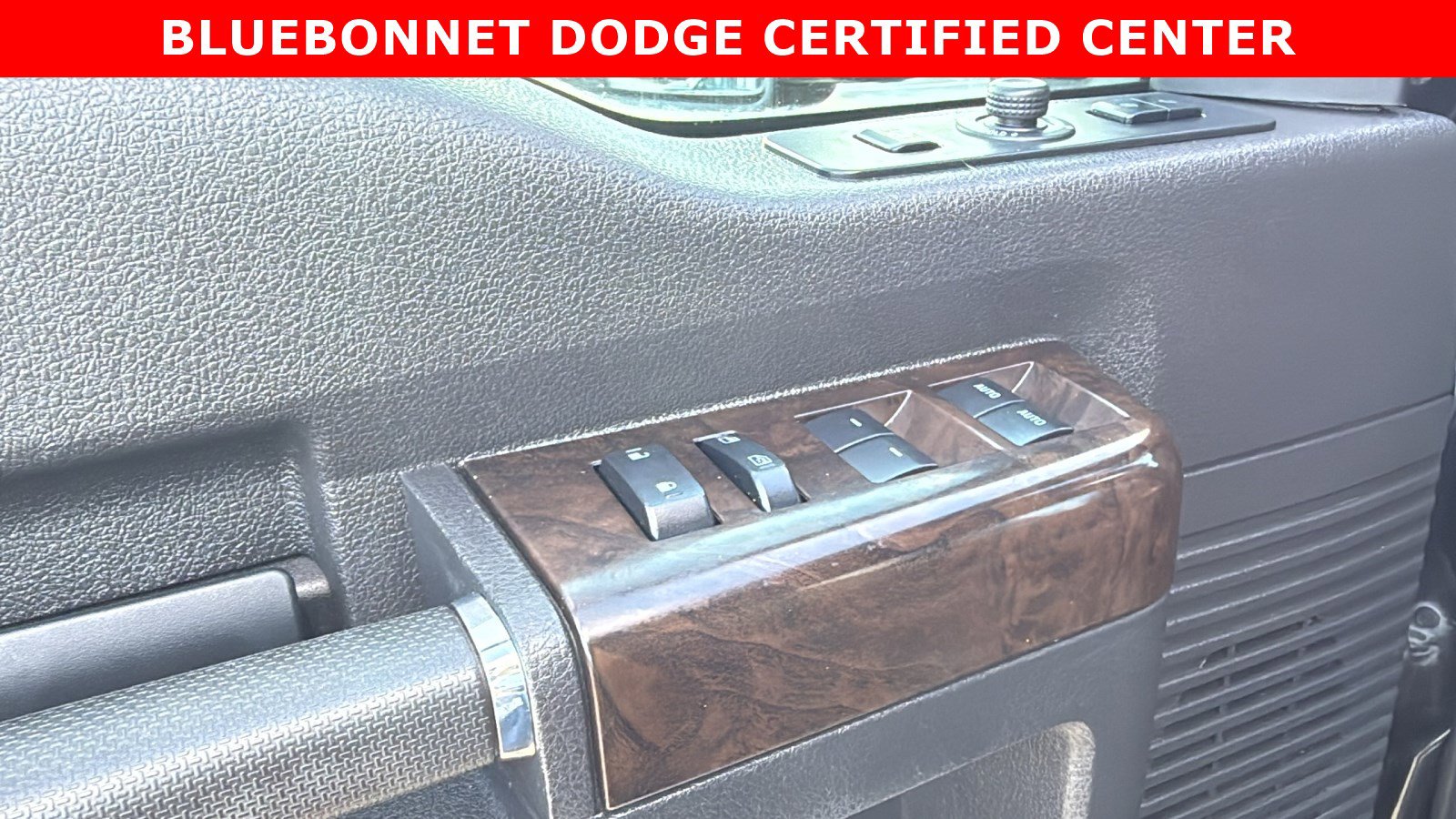 Used 2015 Ford F250 Platinum image 10