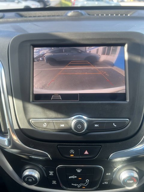 Used 2022 Chevrolet Equinox LS w/ LS Convenience Package image 34