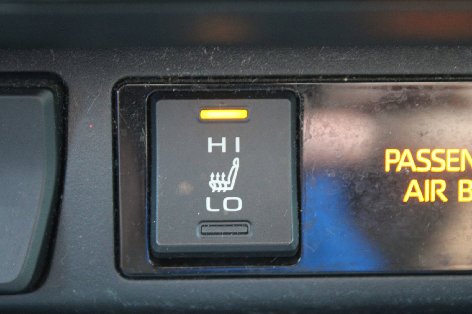 Used 2019 Toyota RAV4 XSE w/ XSE Weather Package image 40