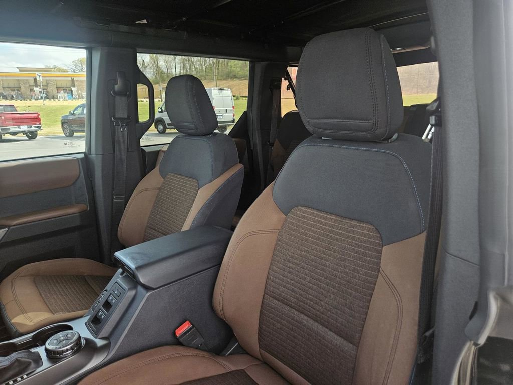 Used 2023 Ford Bronco Outer Banks image 11