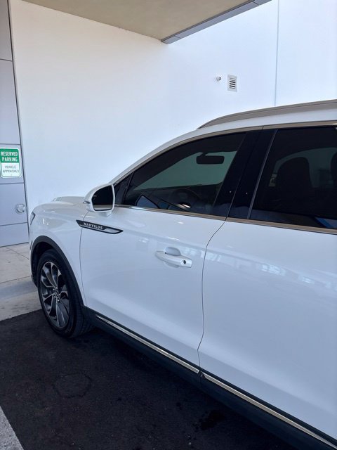 Used 2022 Lincoln Nautilus Reserve FWD image 35