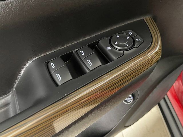 Used 2023 GMC Acadia SLE w/ Driver Convenience Package image 19