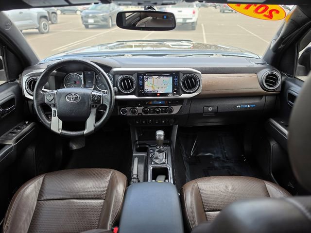 Used 2017 Toyota Tacoma Limited w/ Tow Package image 31