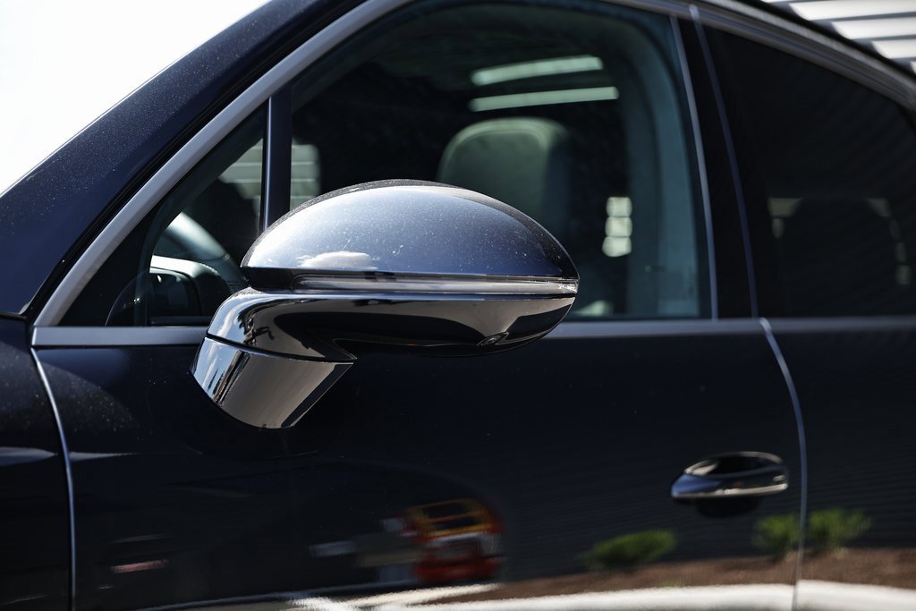 New 2026 Porsche Cayenne Turbo image 16